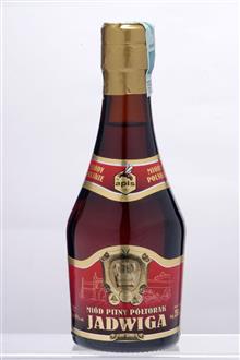 Apis Poltorak Jadwiga 16% 12*0,25l bottle
